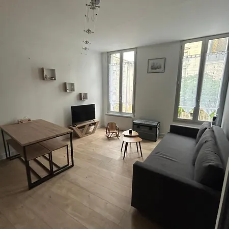 Chez Noémie Saintes