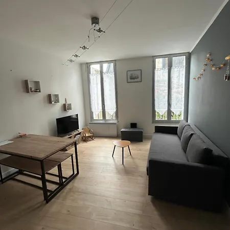 شقة Chez Noemie *